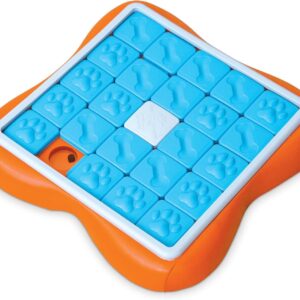 outward hound challenge slider interactive treat puzzle dog enrichment toy, level 3