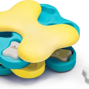 outward hound dog tornado treat puzzle dog toy, level 2